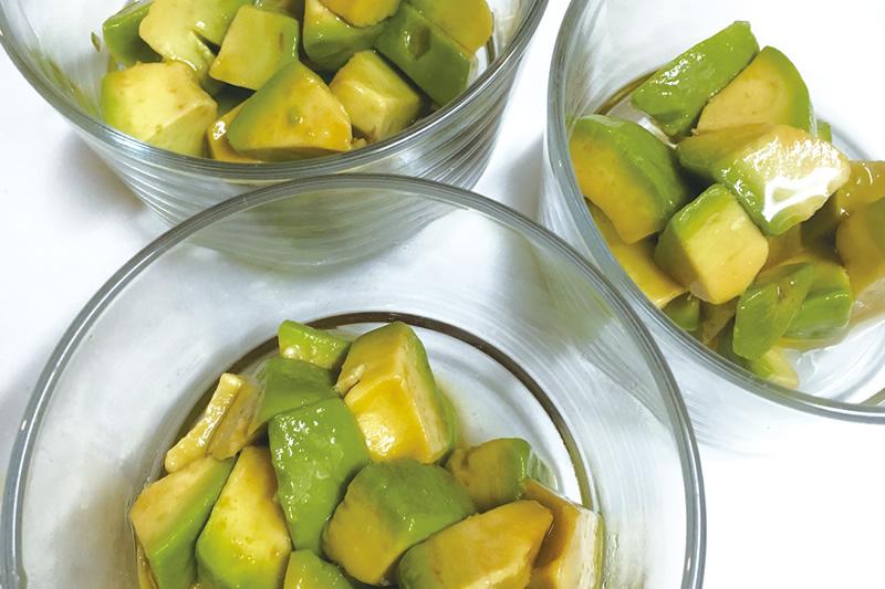 アボカドの和風ピクルス